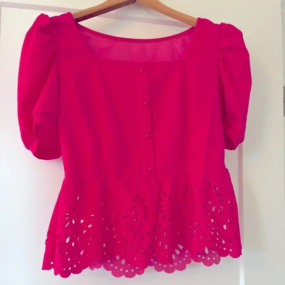 Tops - Picture 2 of 3